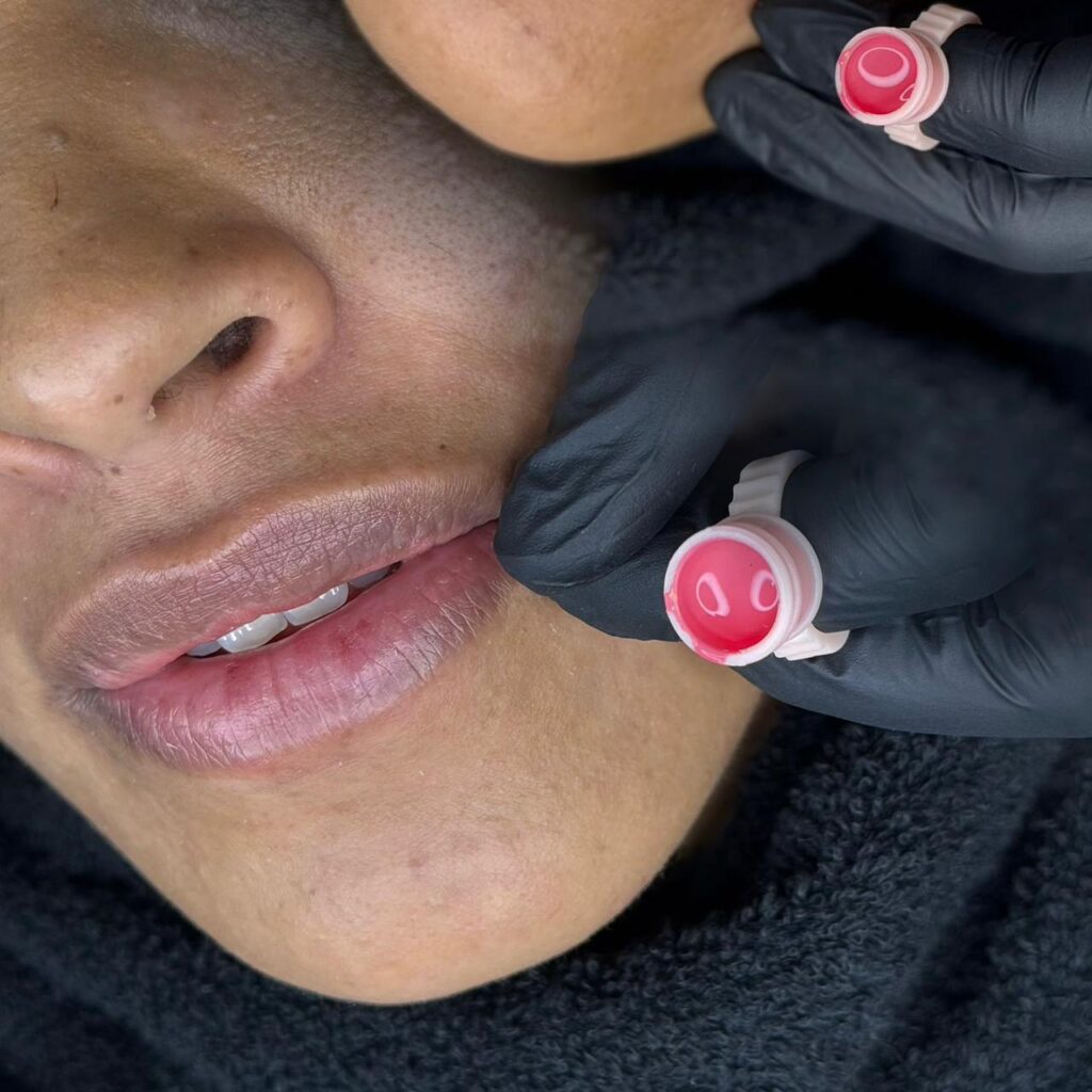 WhatsApp Image 2025-11-26 at 19.46.01 (3)